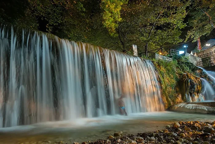 Loutra-Pozar Loutra-Pozar.